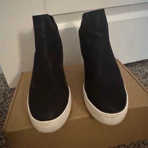 Maurices Black Wedges